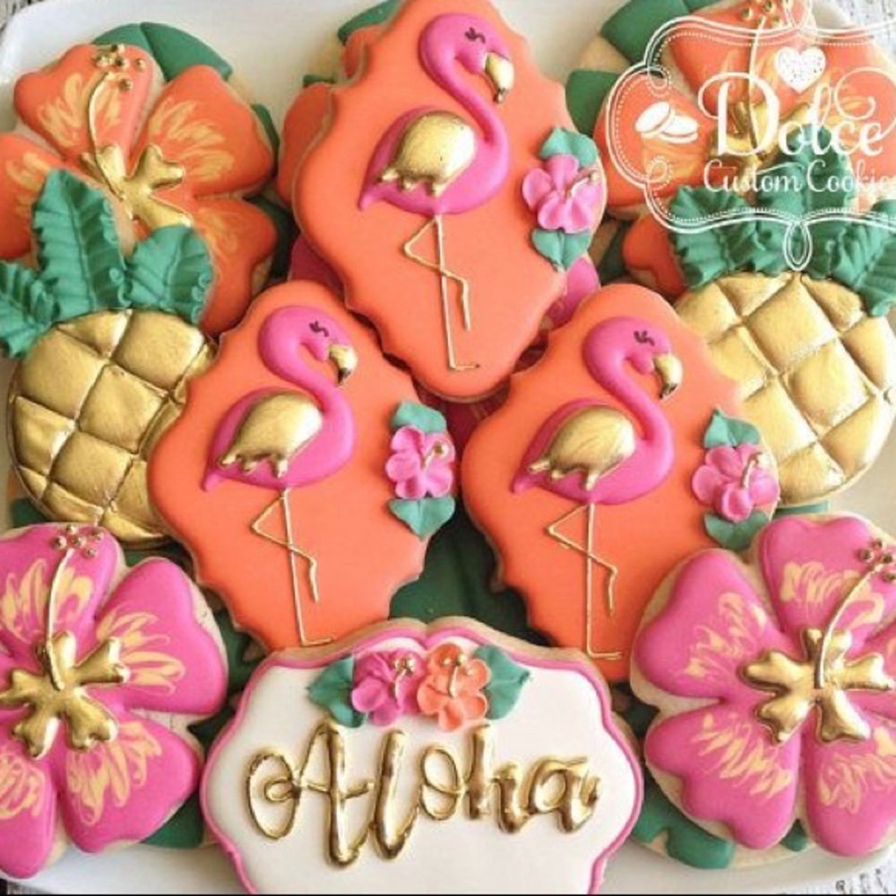 Closet Clear Out Sale!! - Picture 5 of 6